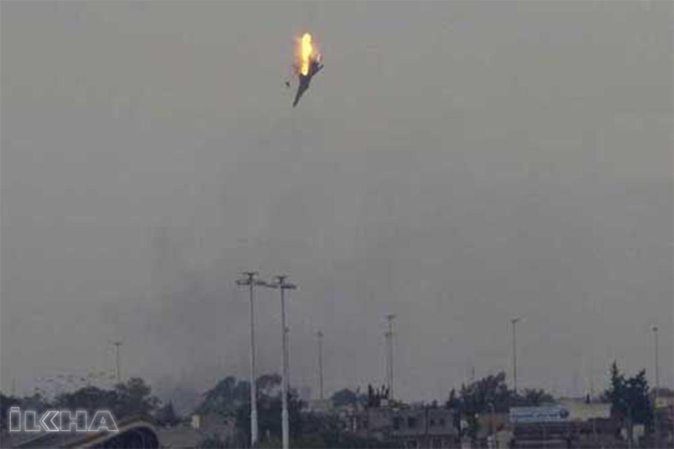 Syria military jet shot down